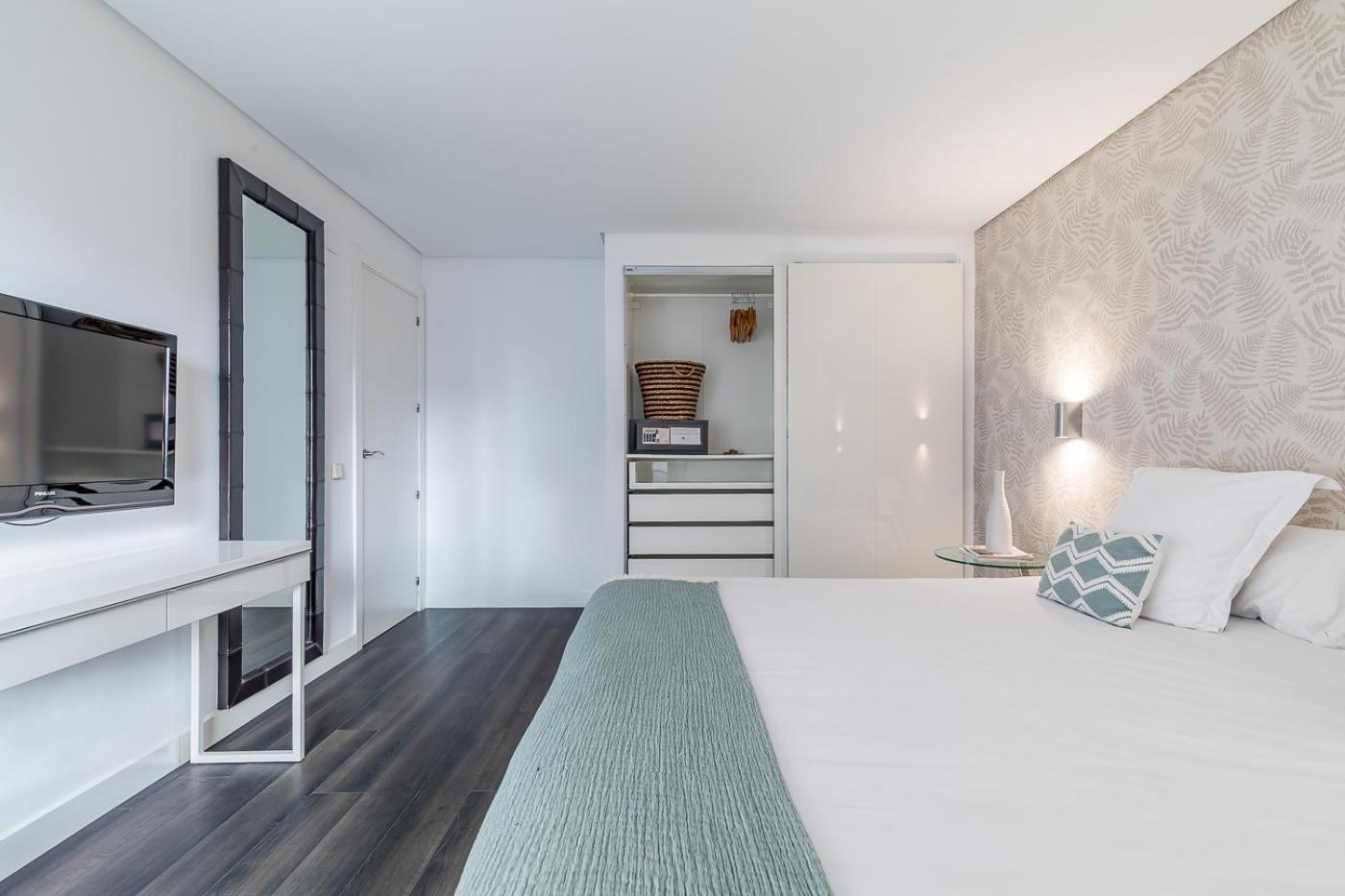 Madrid Rental Flats - Alquiler De Temporada ภายนอก รูปภาพ