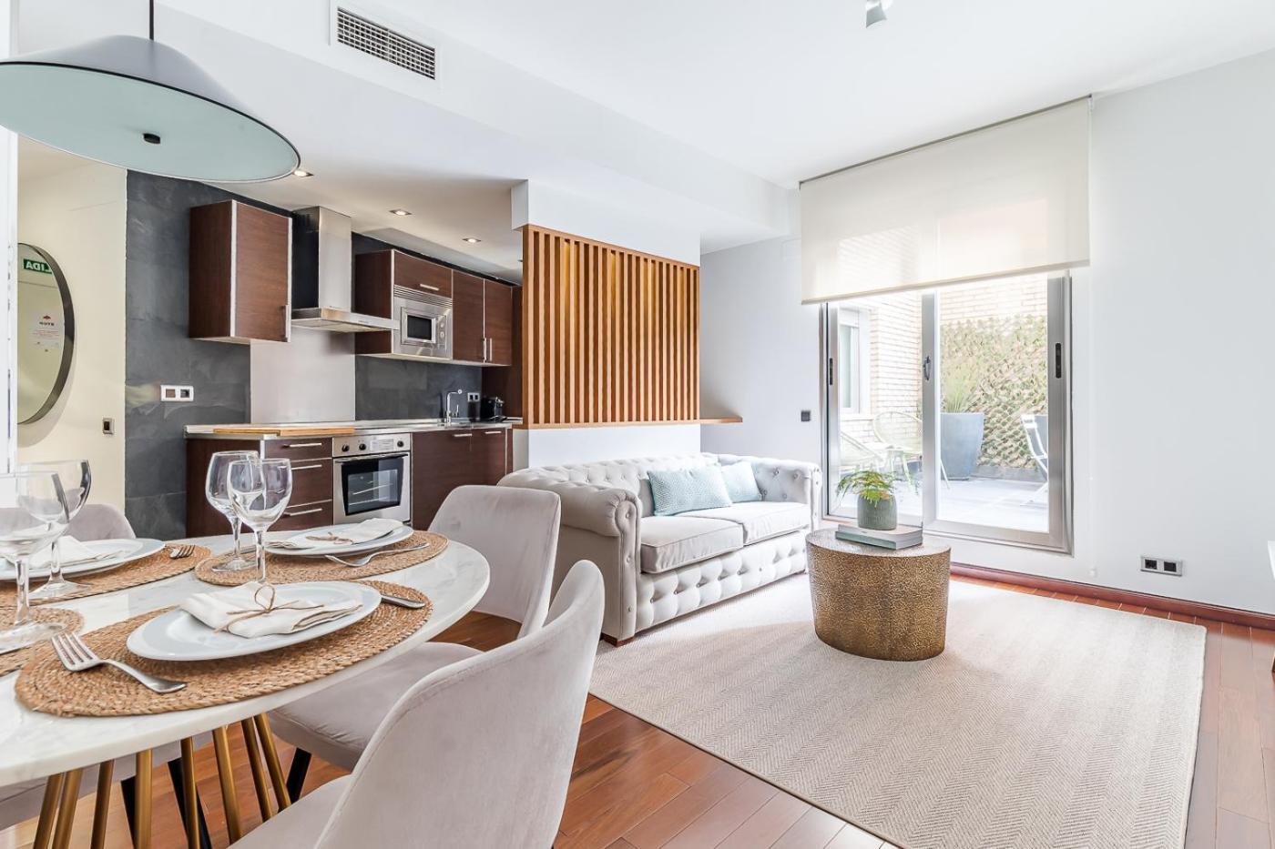 Madrid Rental Flats - Alquiler De Temporada ภายนอก รูปภาพ