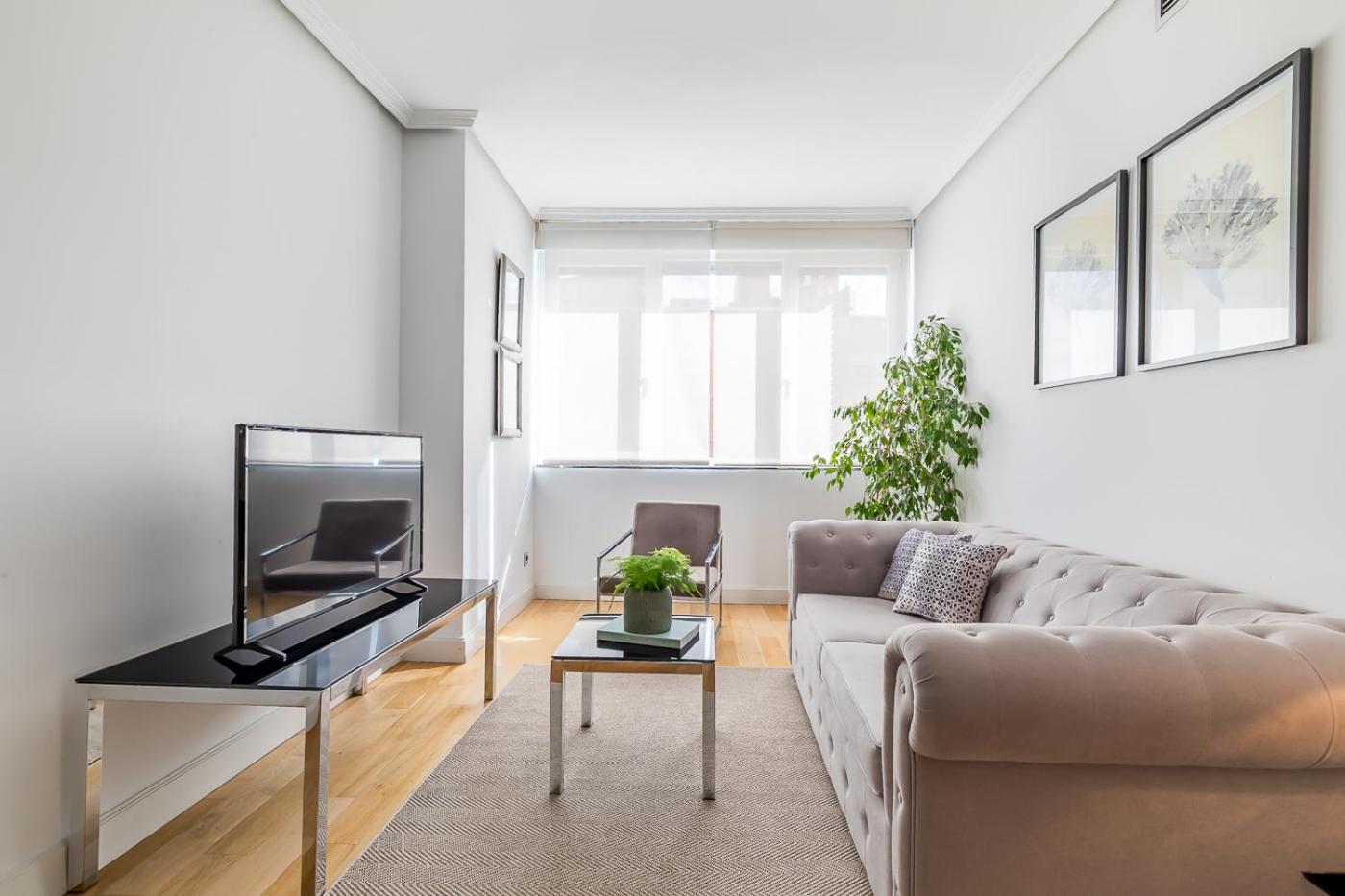 Madrid Rental Flats - Alquiler De Temporada ภายนอก รูปภาพ